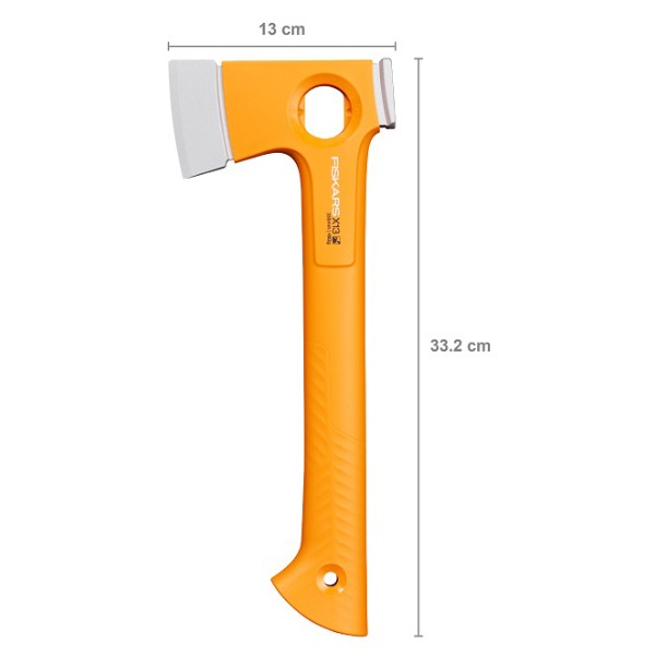 Фото - Топор Fiskars Х13 + точило (1075437)
